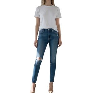 Joe’s Jeans “Malena” Distressed Skinny Jeans Medium Wash Size 27